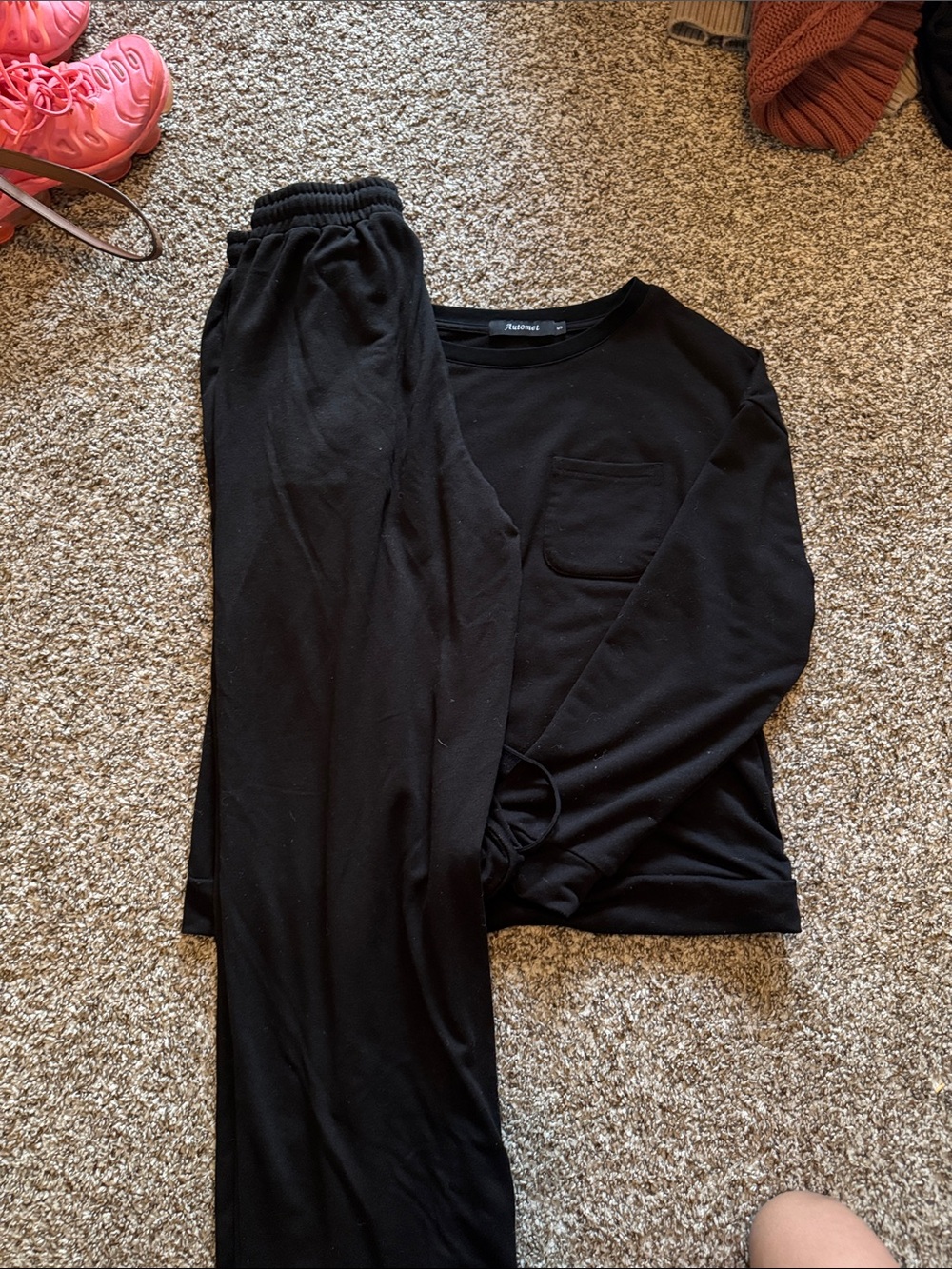 a new day Black Lounge Pants & Long-Sleeve Top Set